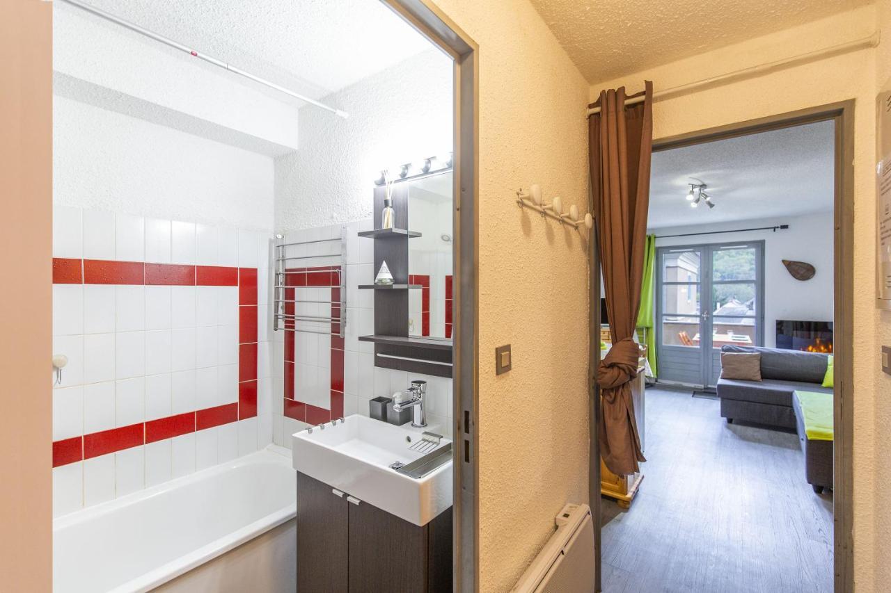 Appartement Terrasse Vue Montagne カンパン エクステリア 写真